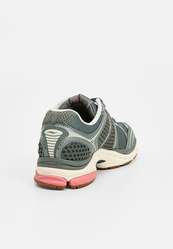 Saucony PROGRID TRIUMPH 4