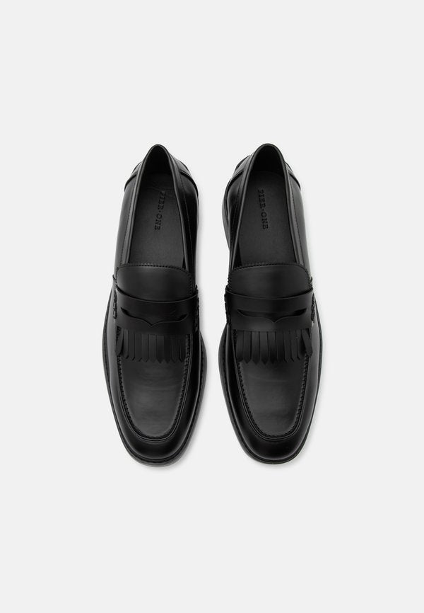 Pier One by Zalando