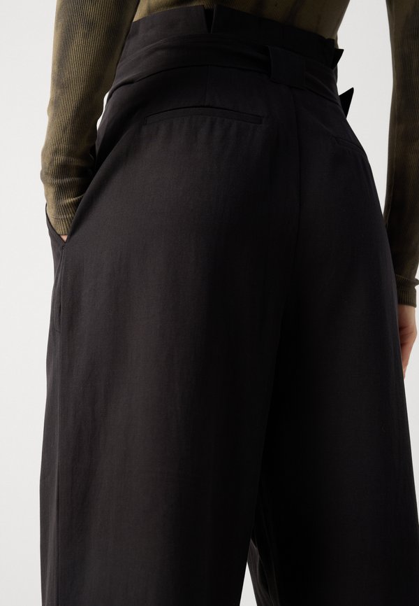 Scotch & Soda DAISY