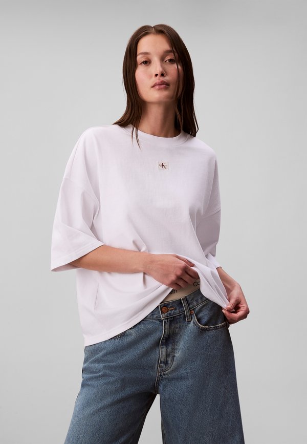 Calvin Klein Jeans Basic T-shirt - brilliant white
