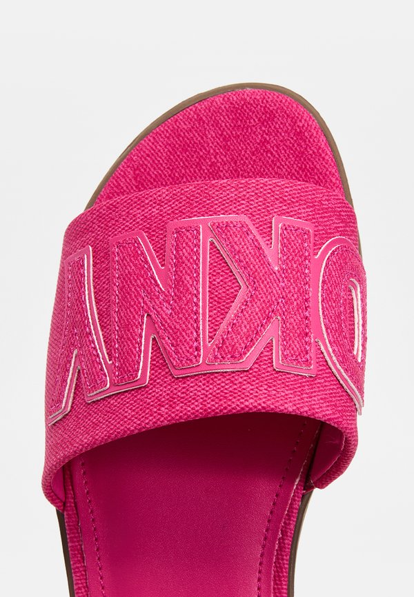 DKNY WILOW