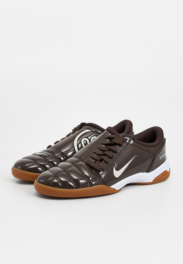 Nike Sportswear T90