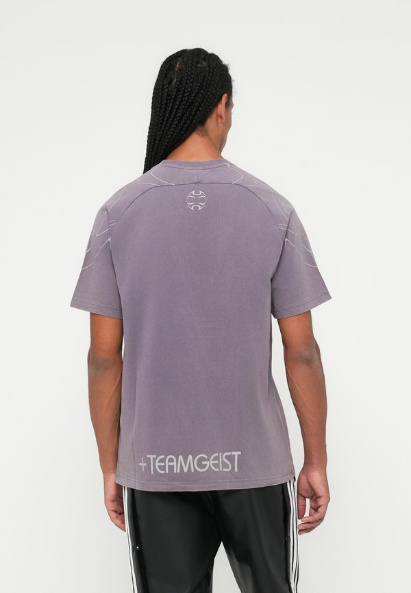 adidas Originals ADILENIUM UNISEX