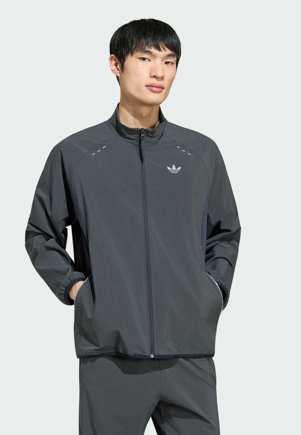 adidas Originals ADIDAS ORIGINALS TECH TREFOIL ESSENTIALS FZ HOOD TRACK TOP - Summer jacket - night grey