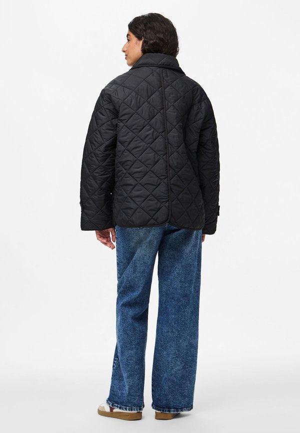 Pieces Short PCEMILY QUILTED