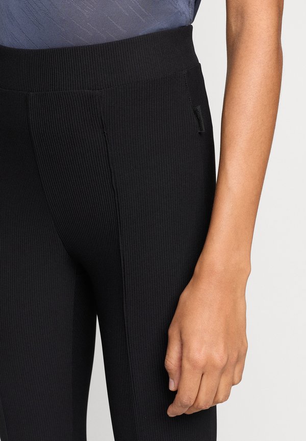 4F TIGHTS CAS