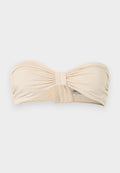 Undress Code ESSENTIAL