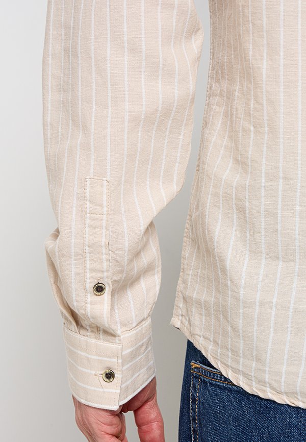 NO EXCESS REGULAR FIT