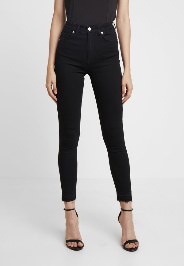 NA-KD HIGH WAIST OPEN HEM