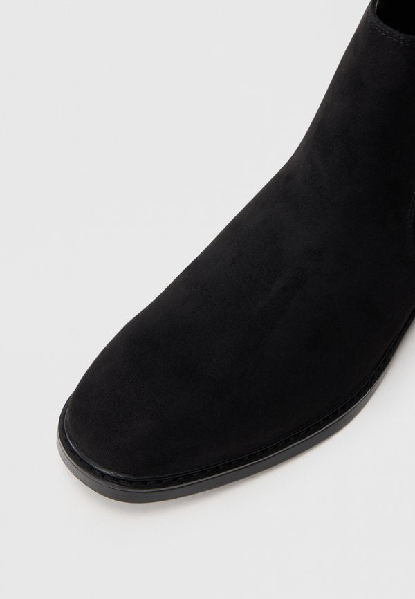 Pier One by Zalando