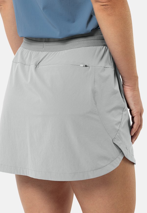 Jack Wolfskin PRELIGHT CHILL SKORT W