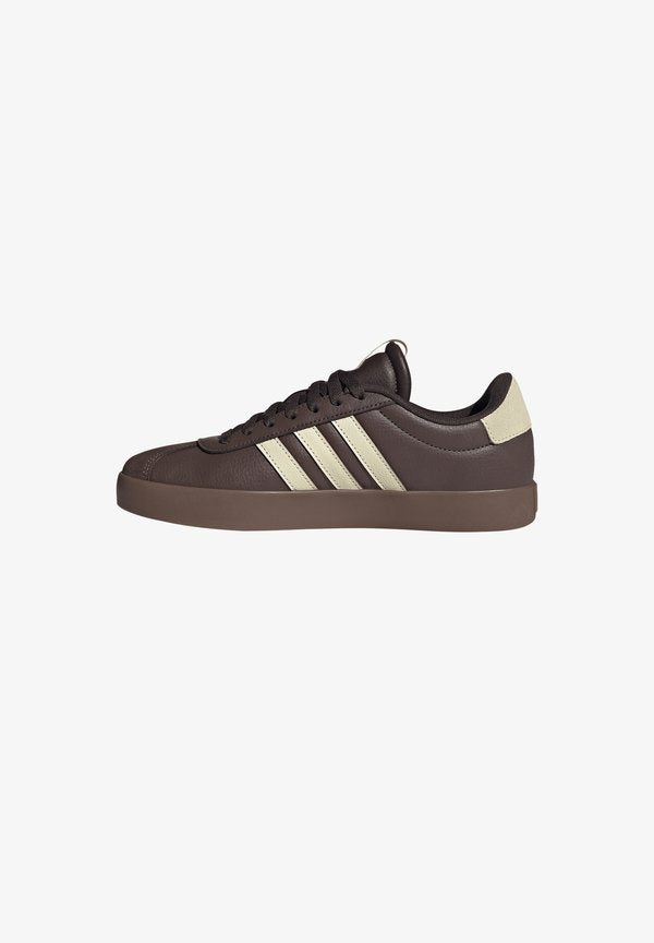 adidas Performance Clay court tennis shoes - dark brown warm vanilla gold