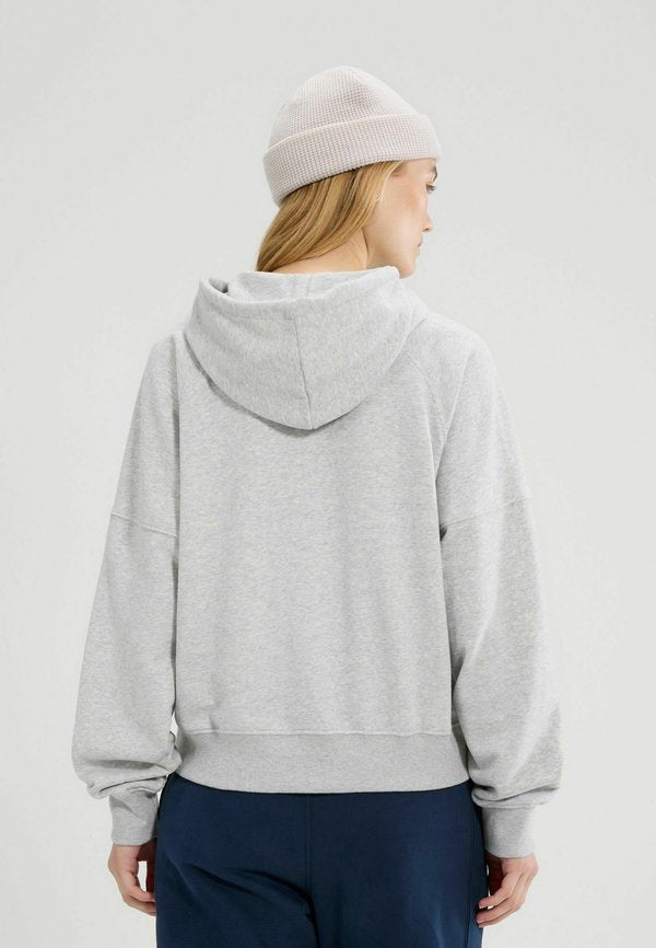 Ellesse LISCIA OVER HEAD HOODIE..