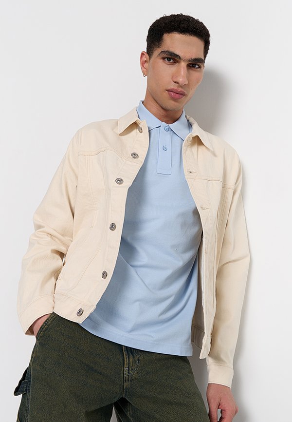 7 for all mankind