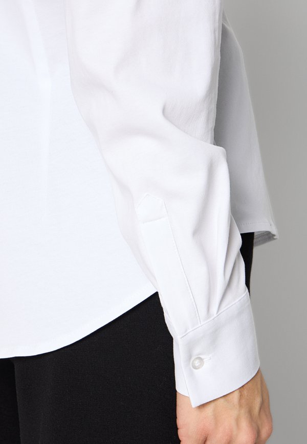KARL LAGERFELD REGULAR FIT