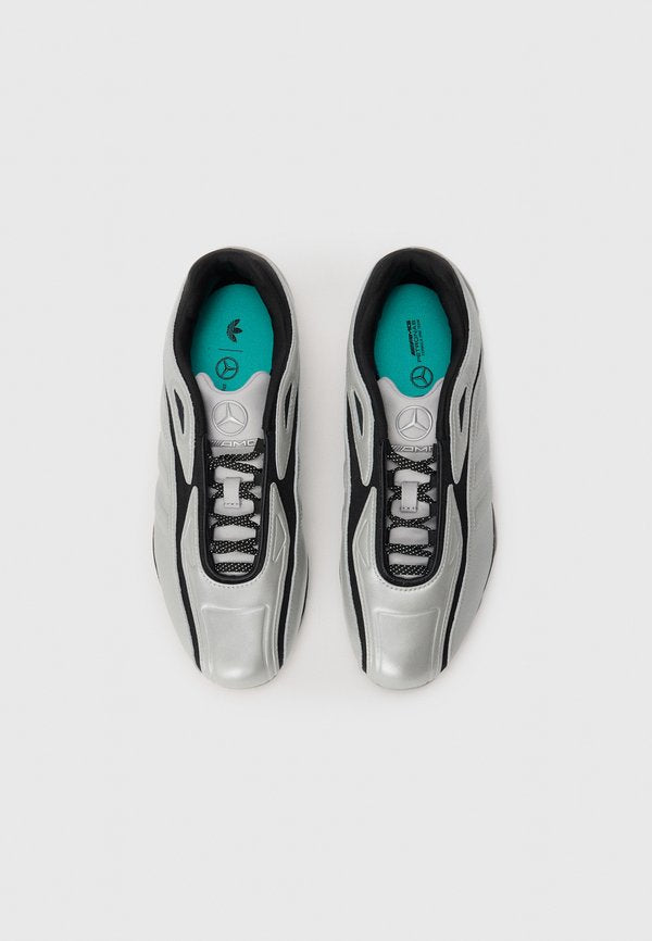 adidas Originals ADIRACER GT MERCEDES AMG PETRONAS F1 TEAM