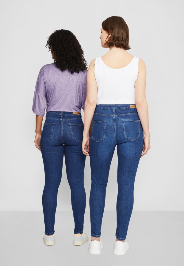 C&A MADE IN EU