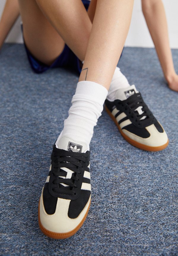 adidas Originals SAMBA OG WOMEN - Trainers - core black/wonder white/silver