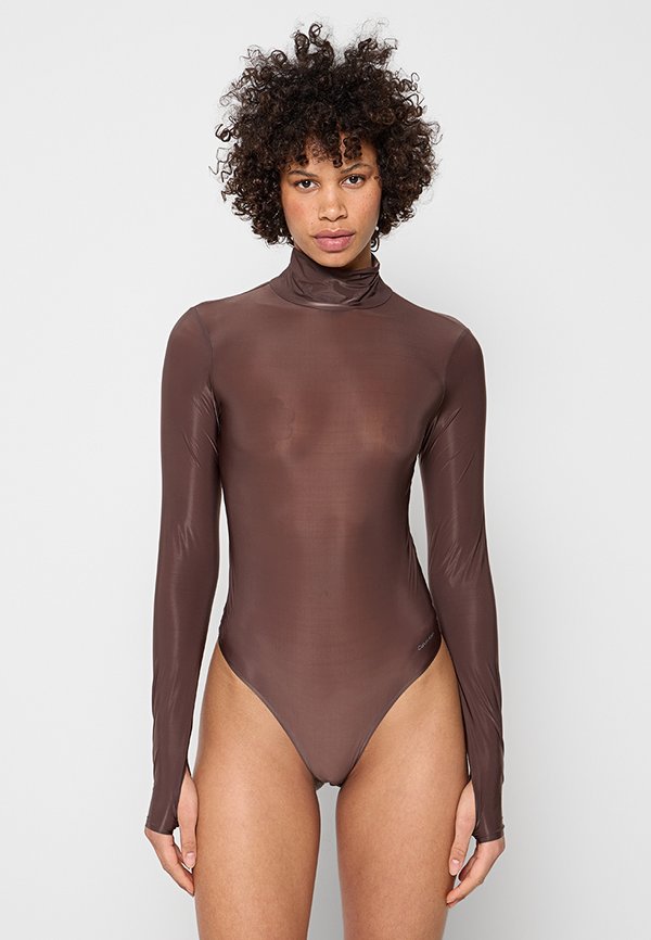 Calvin Klein Performance