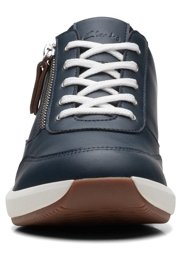 Clarks UN RIO ZIP - D