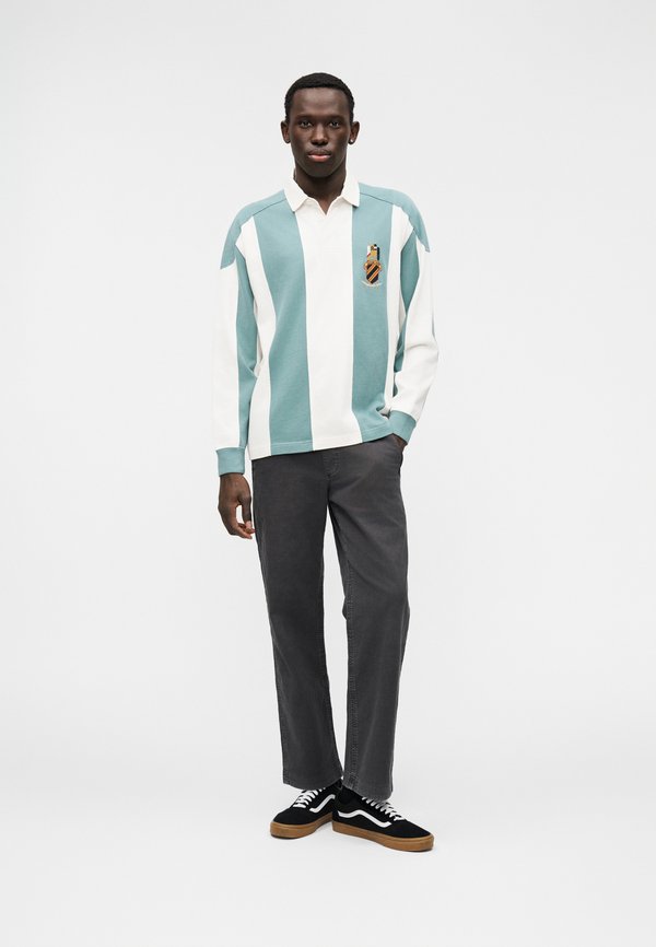 Abercrombie & Fitch RELAXED STRAIGHT PULL ON