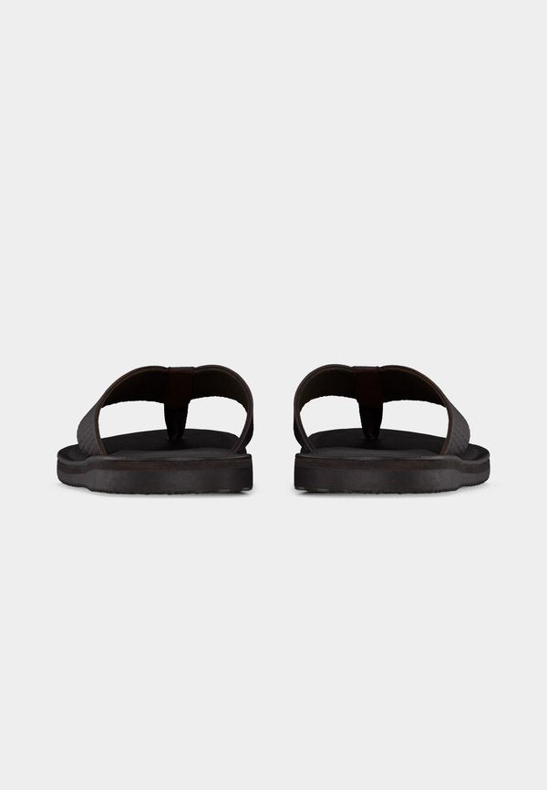 Pier One by Zalando LEATHER