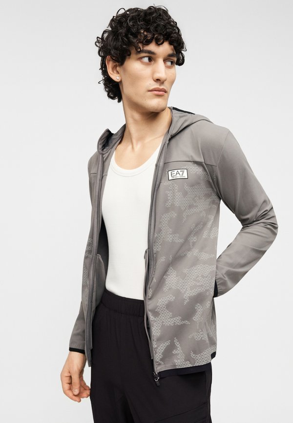 EA7 Emporio Armani VENTU