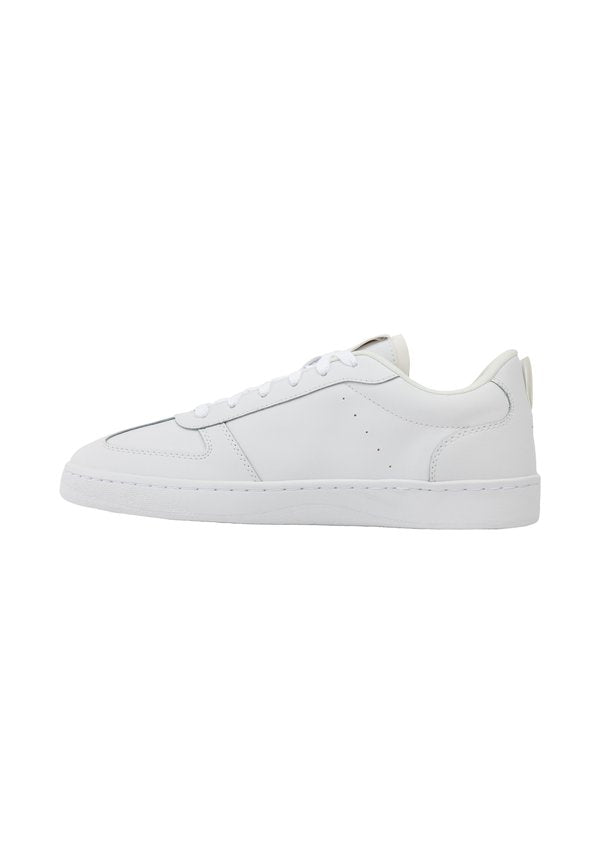 K-SWISS COURT VARSITY