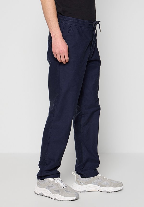 Lindbergh REGULAR FIT