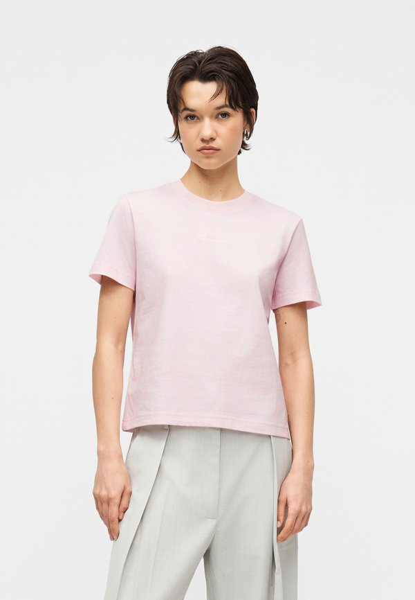 Calvin Klein CLASSIC LOGO GRAP - Basic T-shirt - cradle pink