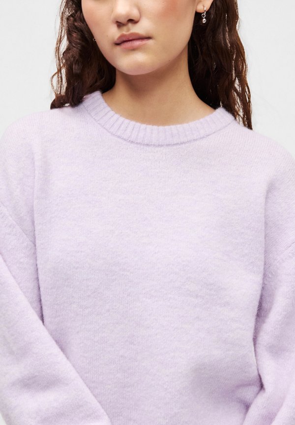 Gina Tricot CREW NECK SWEATER