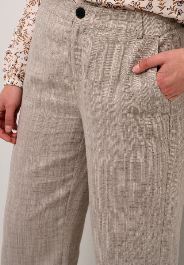 Cream CRTURID