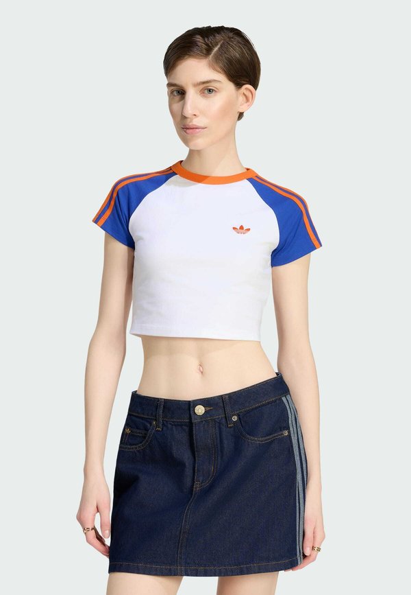 adidas Originals ADIDAS ORIGINALS SST BABY TEE - Print T-shirt - white   bold blue   orange