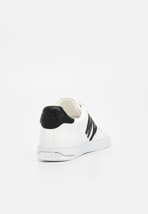 DKNY ABENI LACE UP