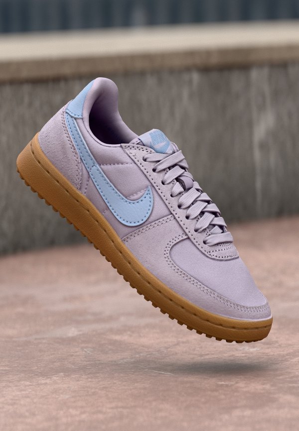 Nike Sportswear WMNS NIKE FIELD GENERAL S&T