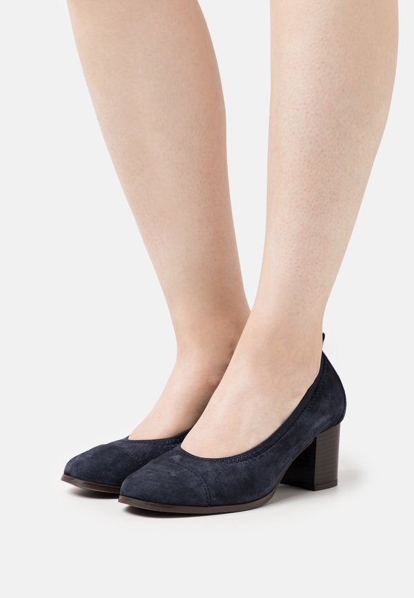 Pier One by Zalando LEATHER