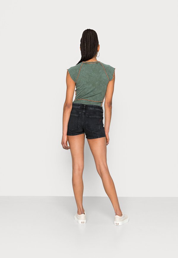 Diesel DE-LYLA-SHORT DIESEL LIBRARY