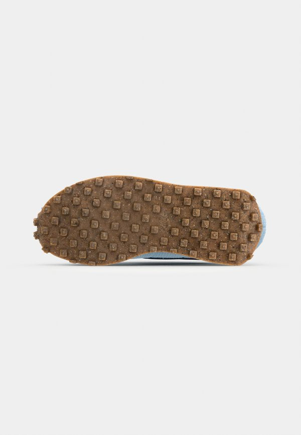 Nike Sportswear LD 1000