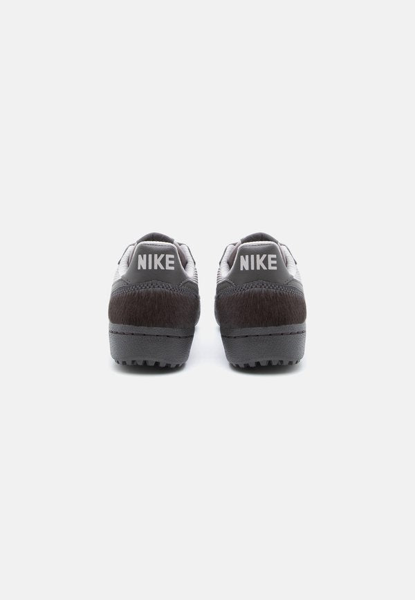Nike Sportswear FIELD GENERAL SE