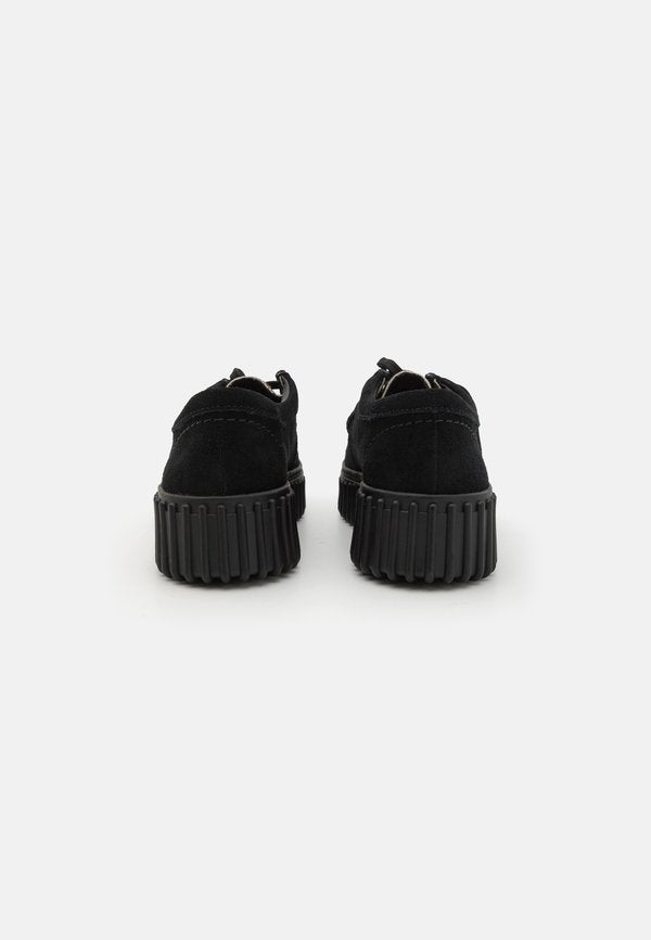 Clarks TORHILL BEE