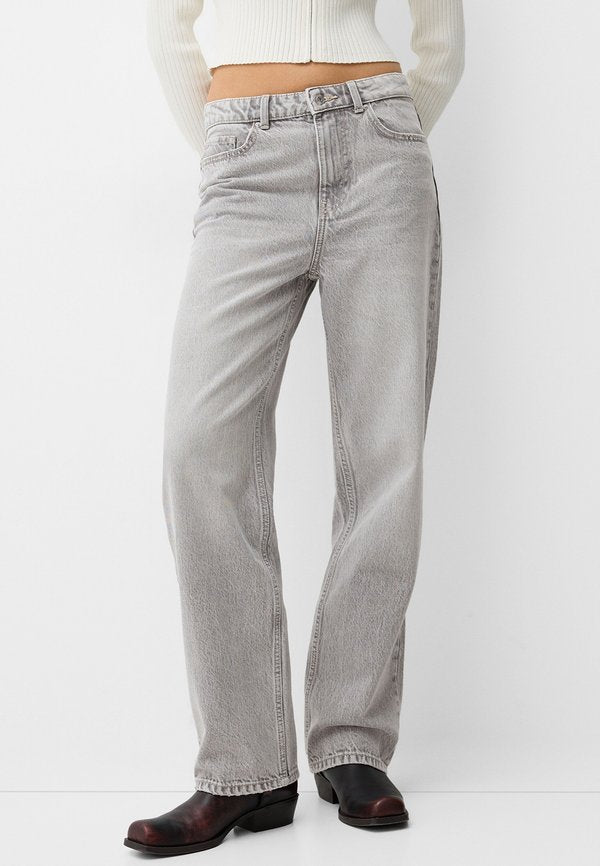 Bershka MOM