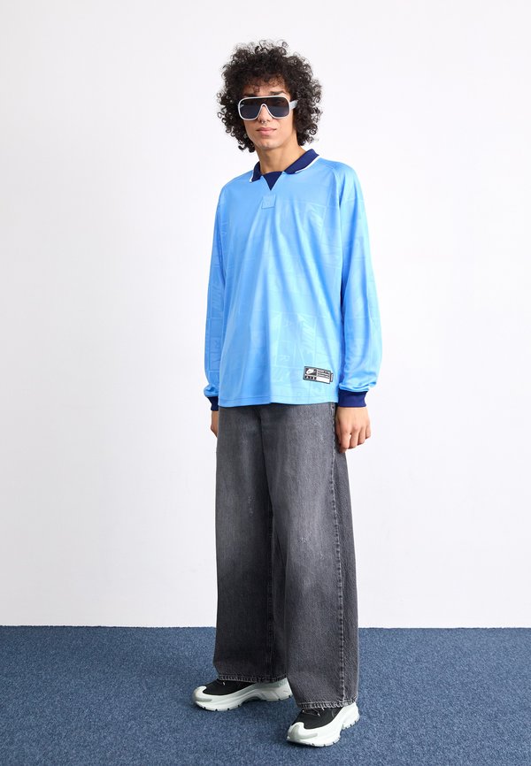 Nike Sportswear ZOOM VOMERO ROAM UNISEX