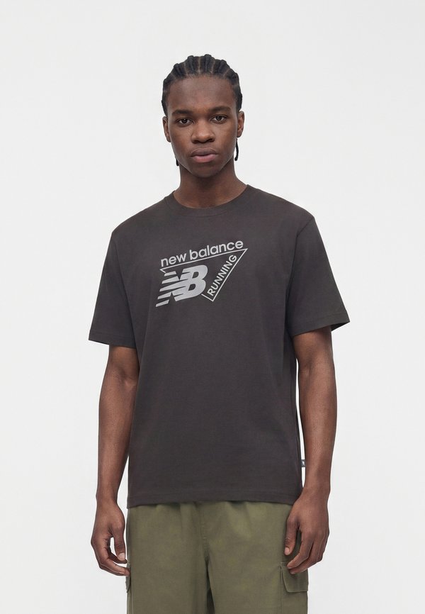 New Balance UNISEX - Print T-shirt - black cement