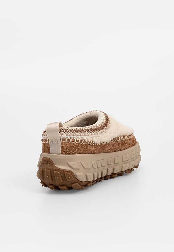 UGG VENTURE DAZE COZY