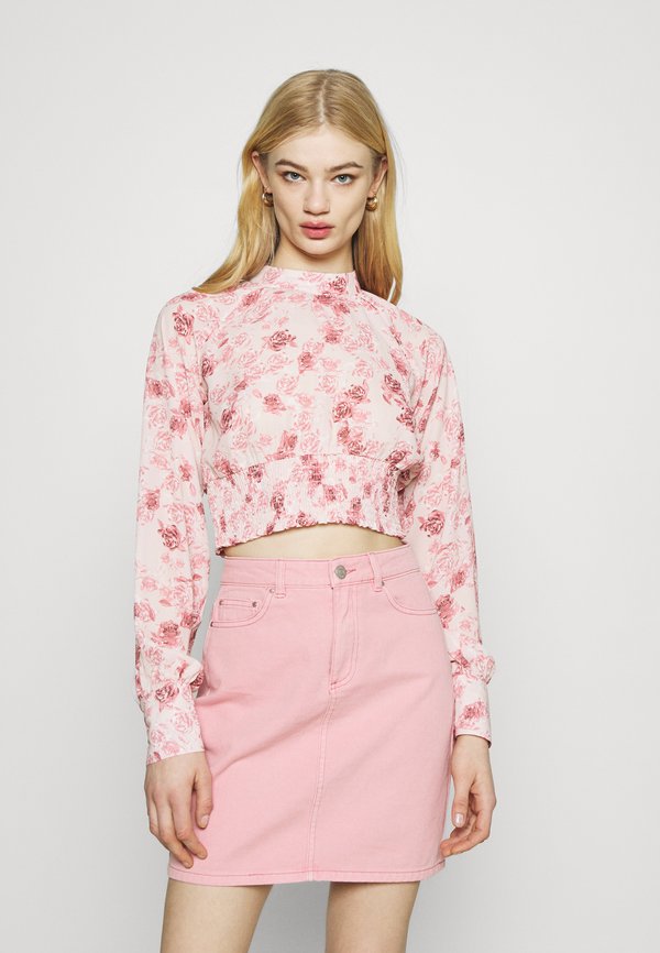 NA-KD SMOCKED WAIST BLOUSE