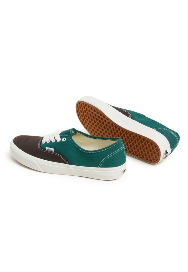 Vans AUTHENTIC
