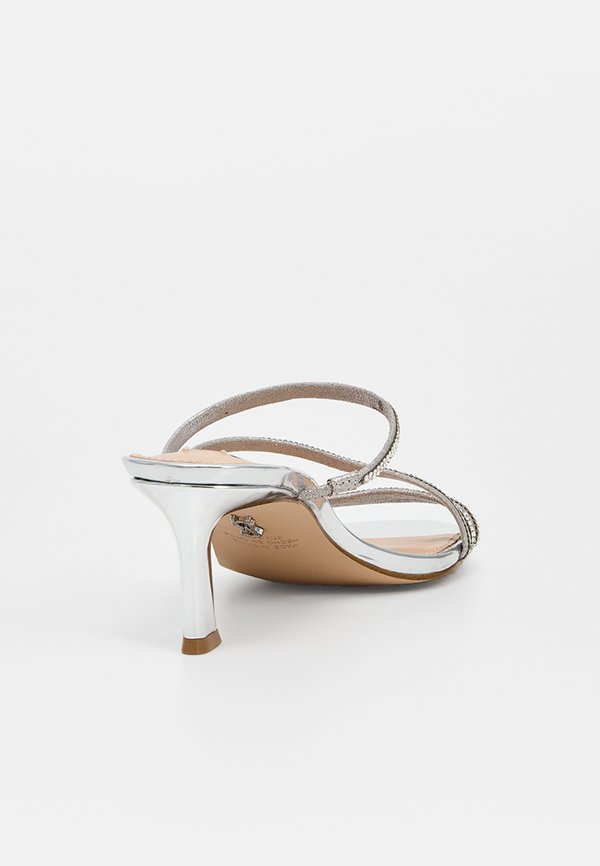 Steve Madden LAMORA