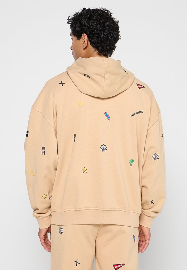 2Y Premium SWEATSHIRT