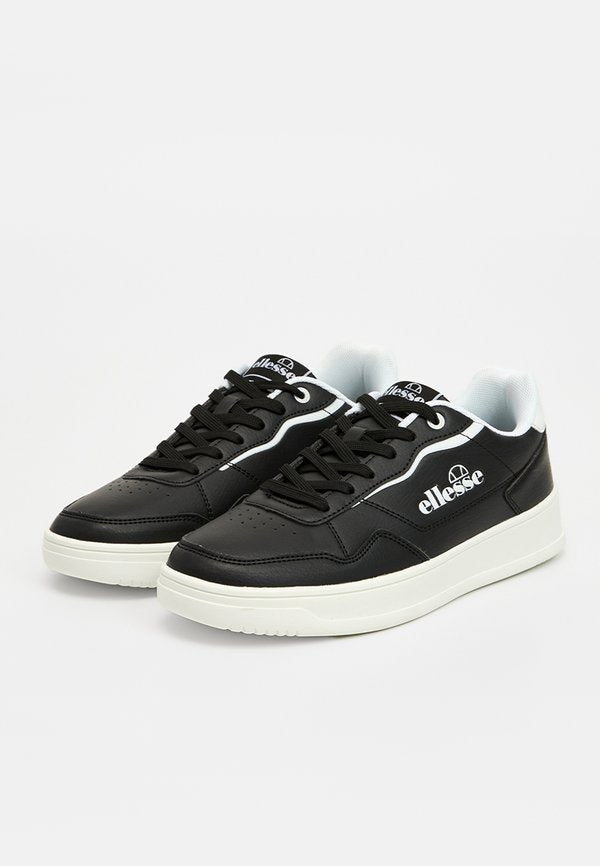 Ellesse