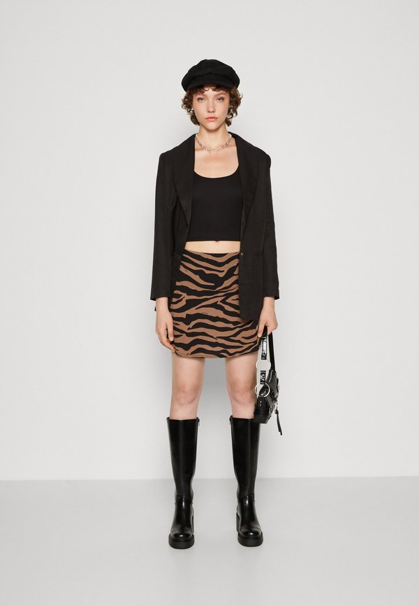 Vero Moda VMSHILAH NAJA SHORT SKIRT